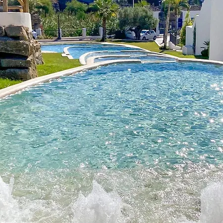 Modern-getaway-spa-pools-5301 Apartment *