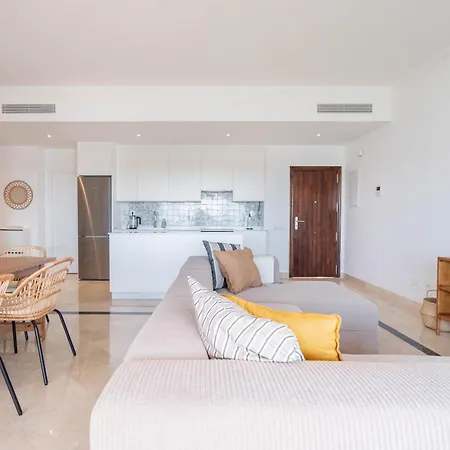 Apartment Modern-getaway-spa-pools-5301 Estepona