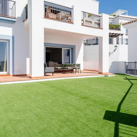 Apartment Modern-getaway-spa-pools-5301 *