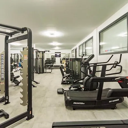 Modern-getaway-spa-pools-5301 * Estepona