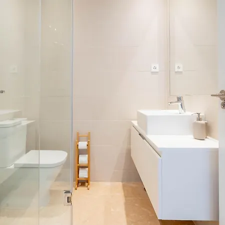 Modern-getaway-spa-pools-5301 Apartment Estepona